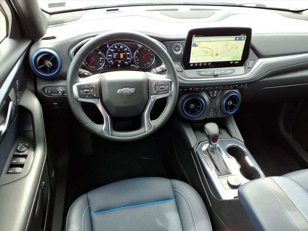 Used 2024 Chevrolet Blazer RS w/ Driver Confidence II Package image 7