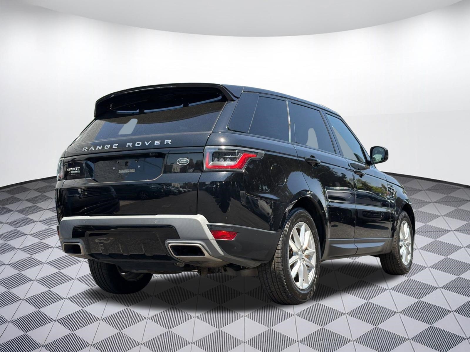 Used 2019 Land Rover Range Rover Sport SE AWD/4WD image 8