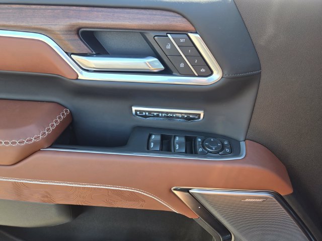 New 2026 GMC Sierra 1500 Denali Ultimate AWD/4WD image 9