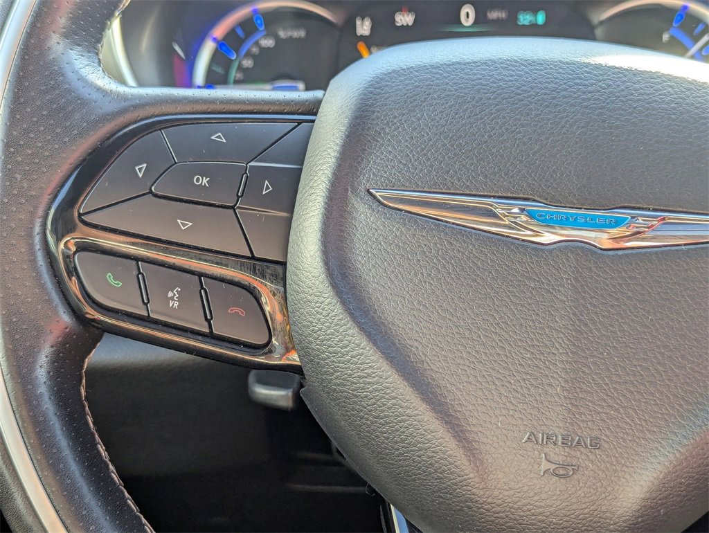 Used 2020 Chrysler Pacifica Limited w/ Quick Oder Package 2EV RED-S image 13