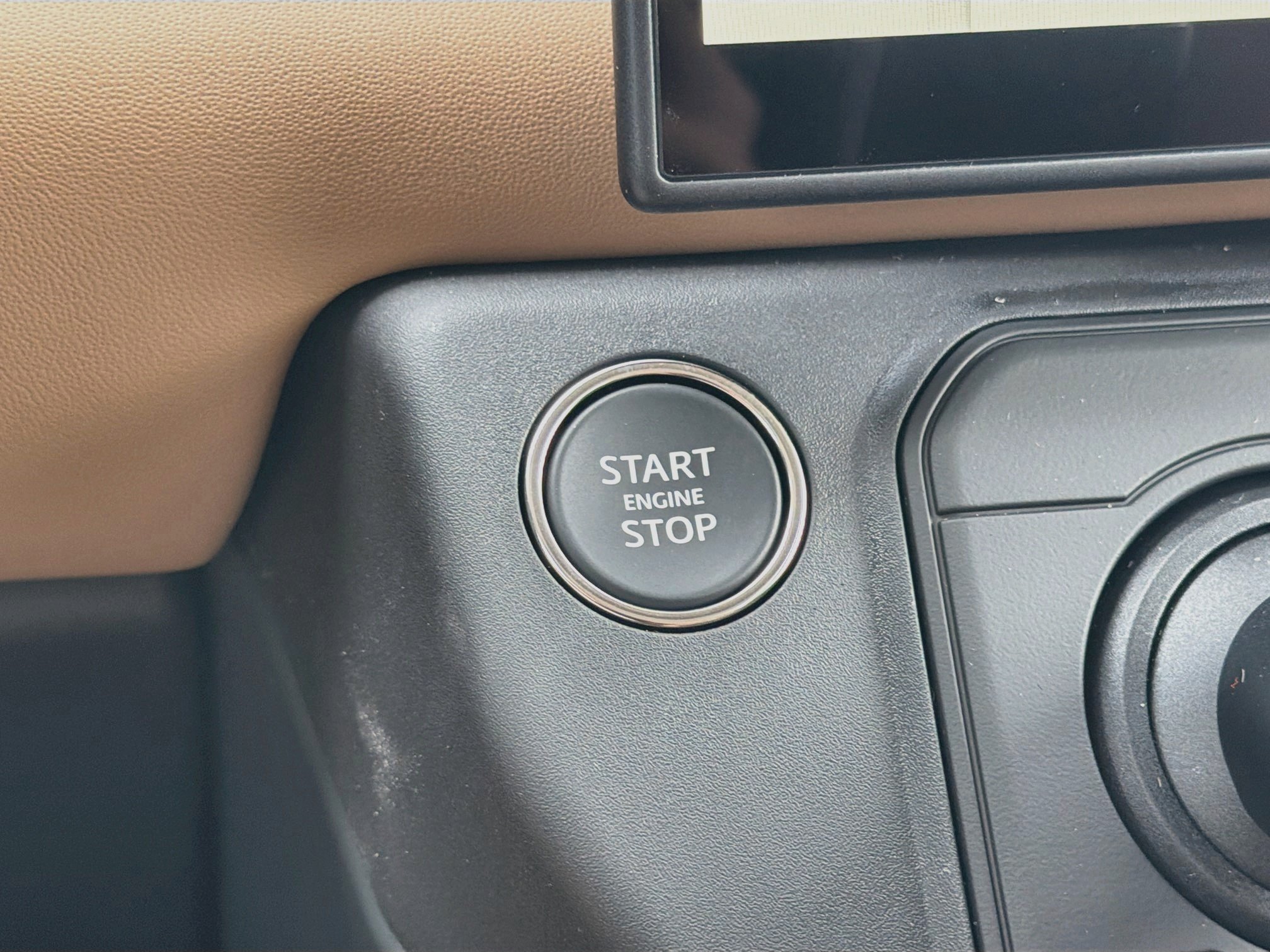New 2026 Land Rover Defender 110 S AWD/4WD image 37