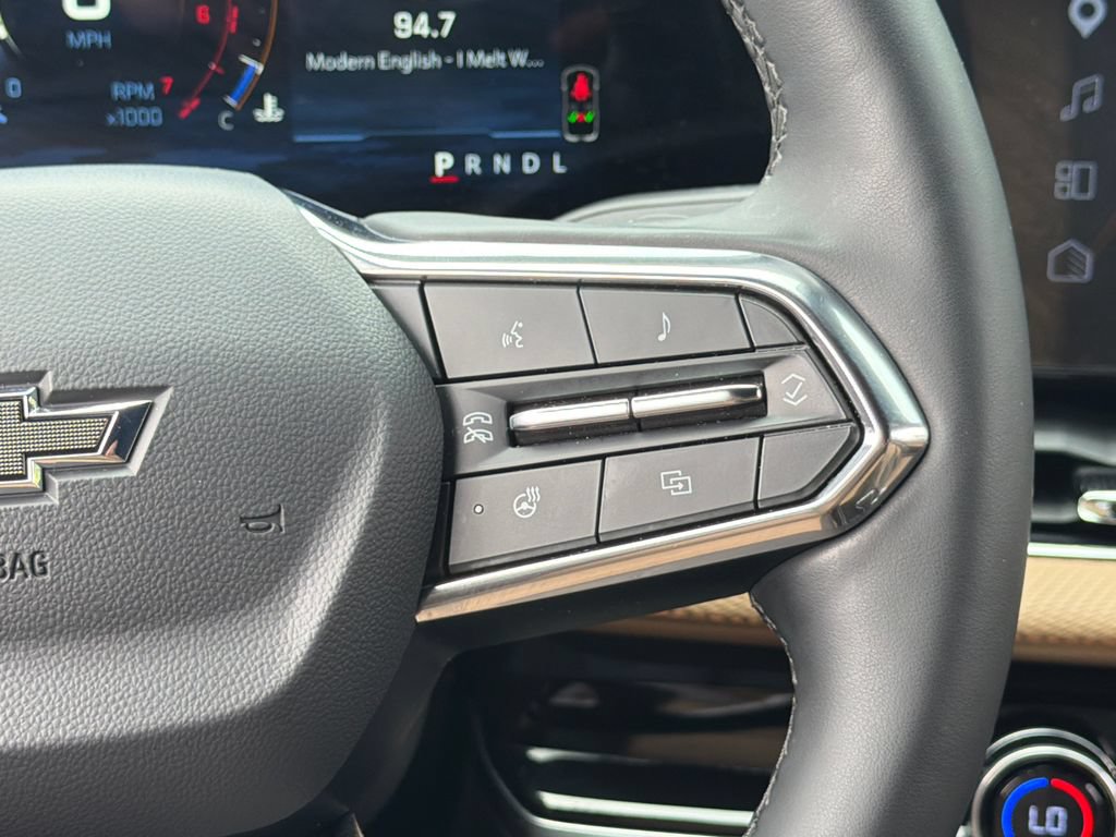 Used 2025 Chevrolet Equinox ACTIV FWD image 24