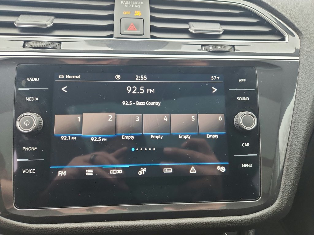 Certified 2024 Volkswagen Tiguan Wolfsburg Edition AWD/4WD image 16