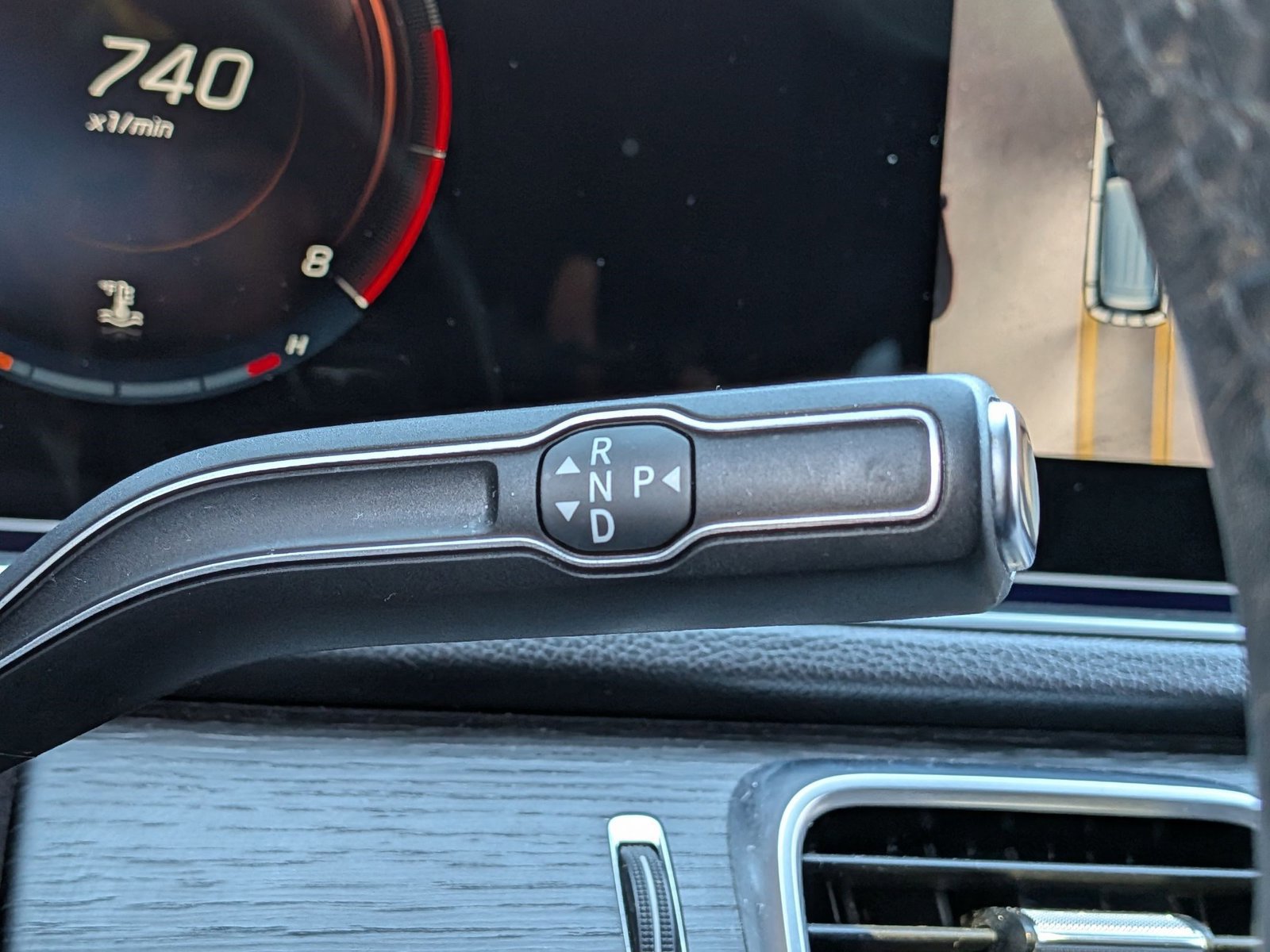 Used 2022 Mercedes-Benz GLE 350 4MATIC image 12