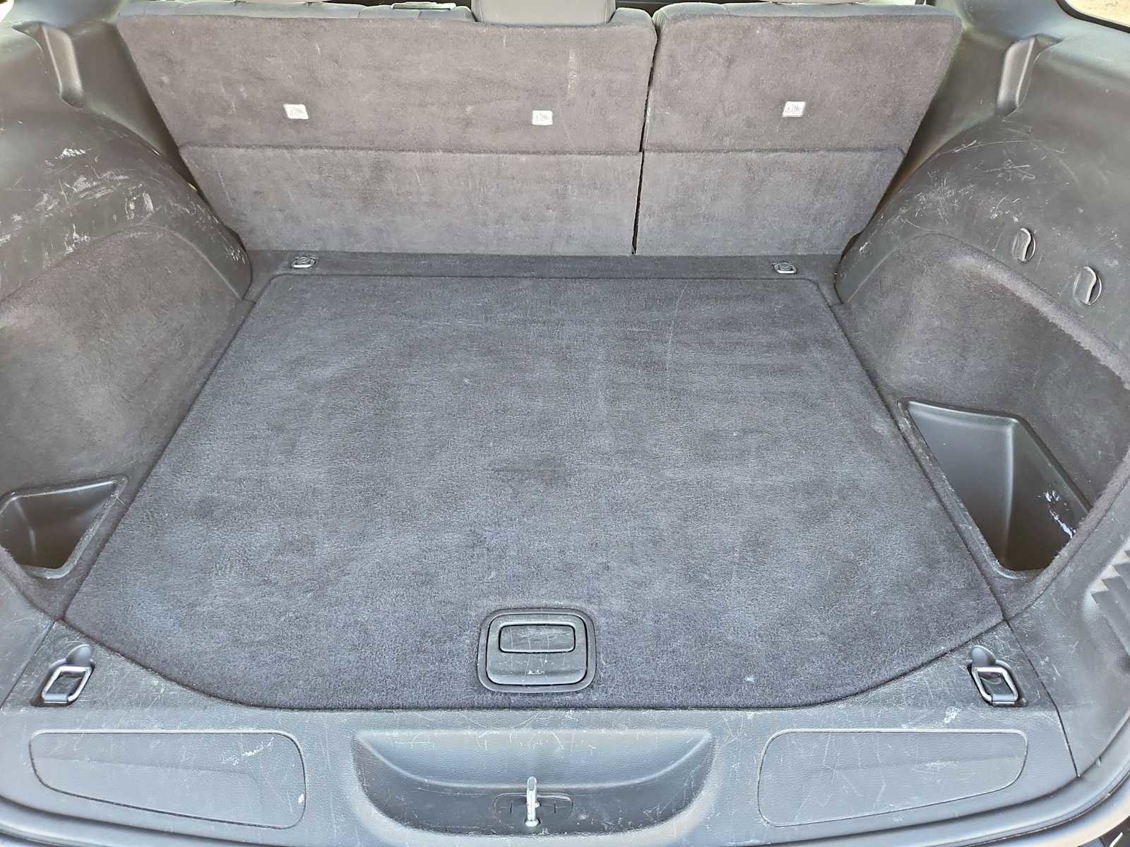 Used 2014 Jeep Grand Cherokee Laredo w/ 18" Wheel & 8.4" Radio Group image 32