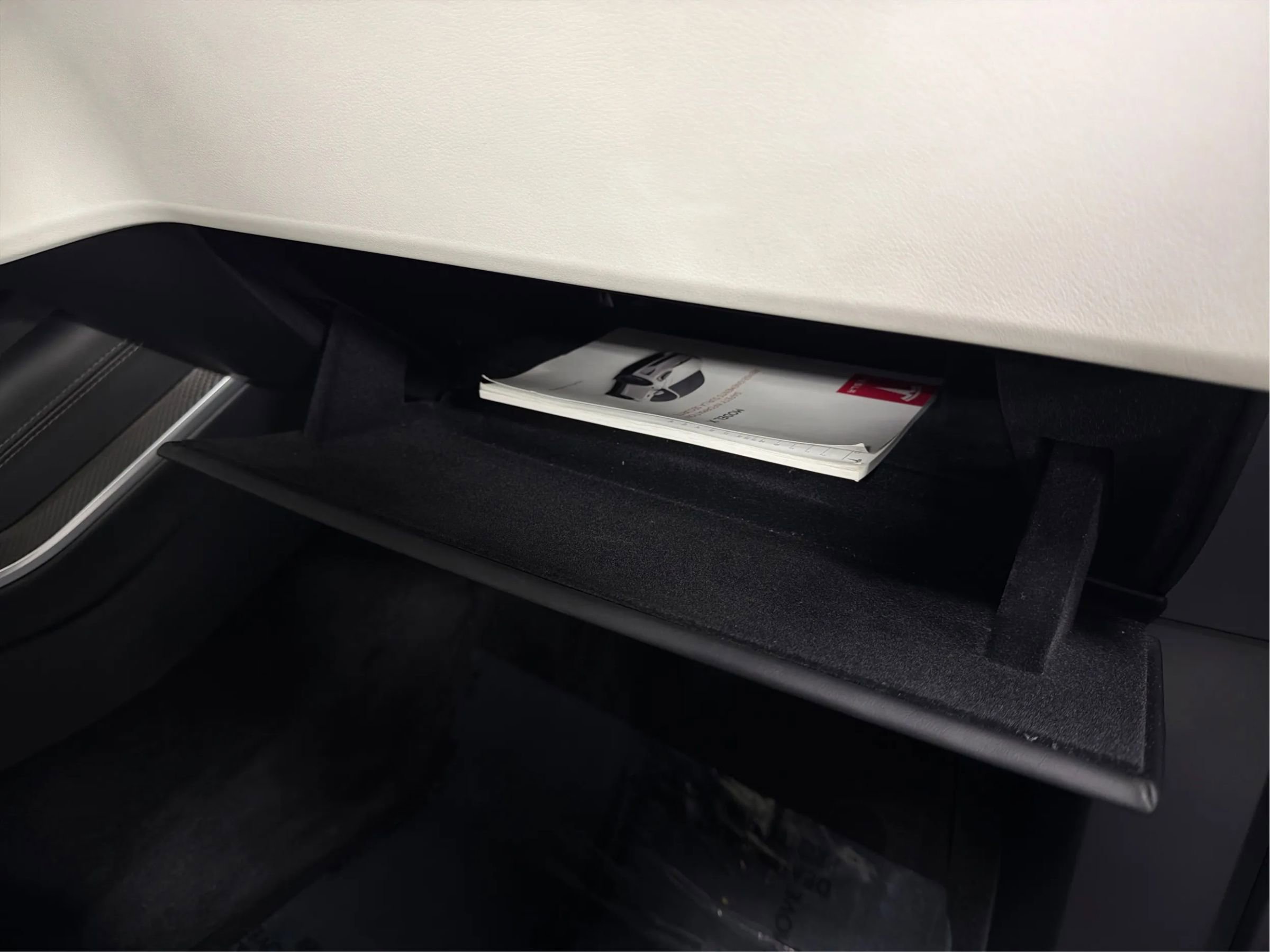 Used 2022 Tesla Model X Plaid image 33