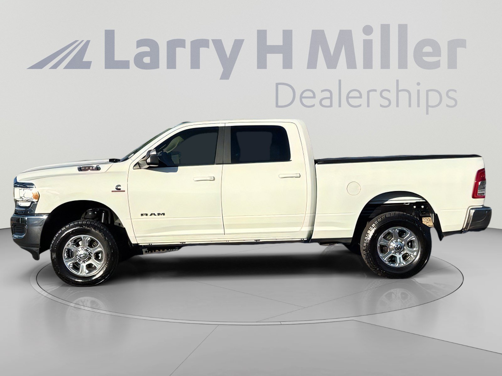Used 2020 RAM 2500 Big Horn AWD/4WD image 3