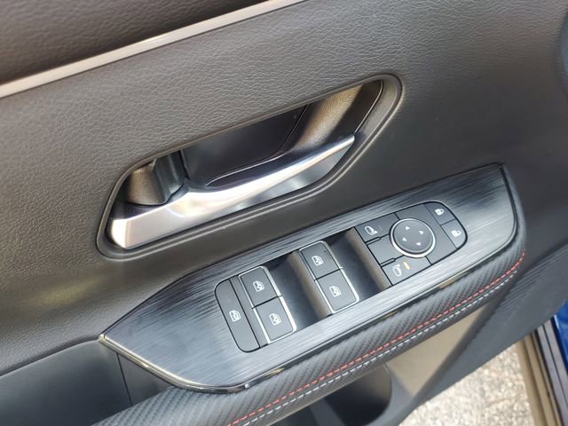 Certified 2025 Nissan Kicks SR w/ SR Premium Package image 15