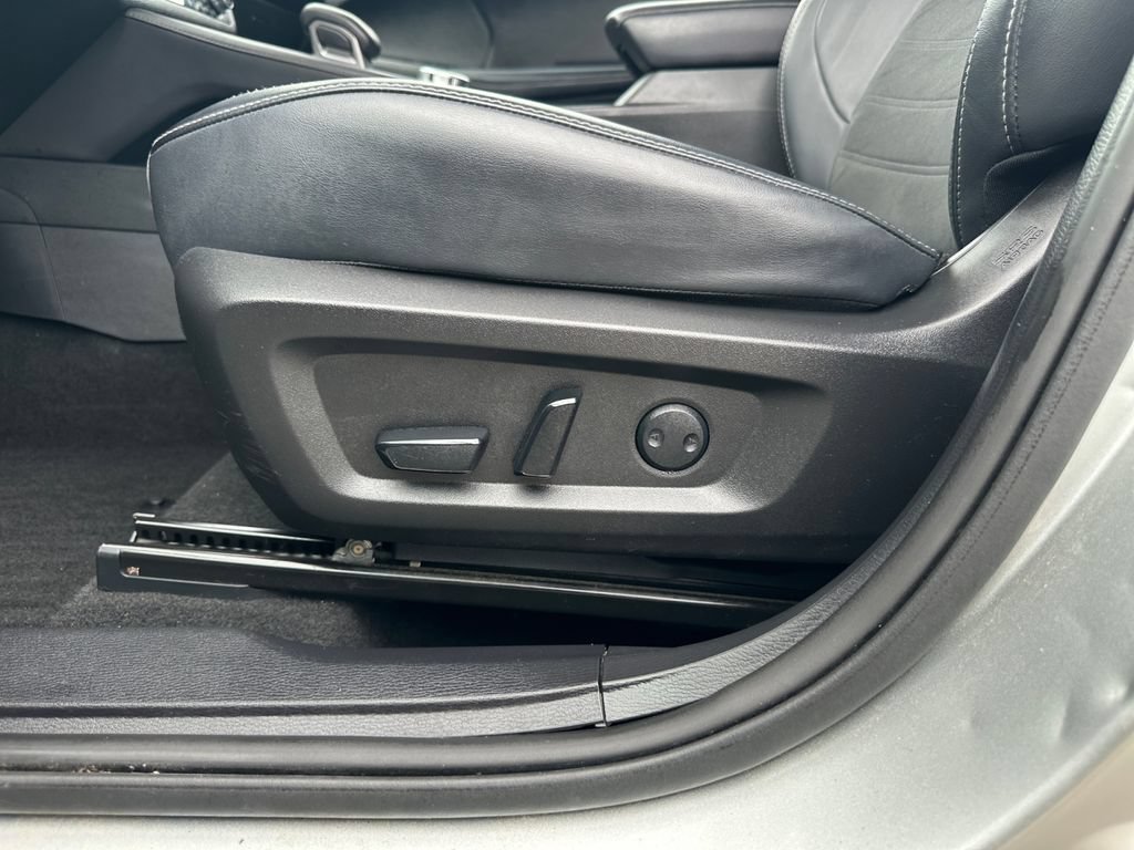 Used 2024 Mitsubishi Outlander SE AWD/4WD image 13