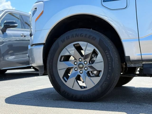 Certified 2025 Ford F150 Lightning Lariat AWD/4WD image 55