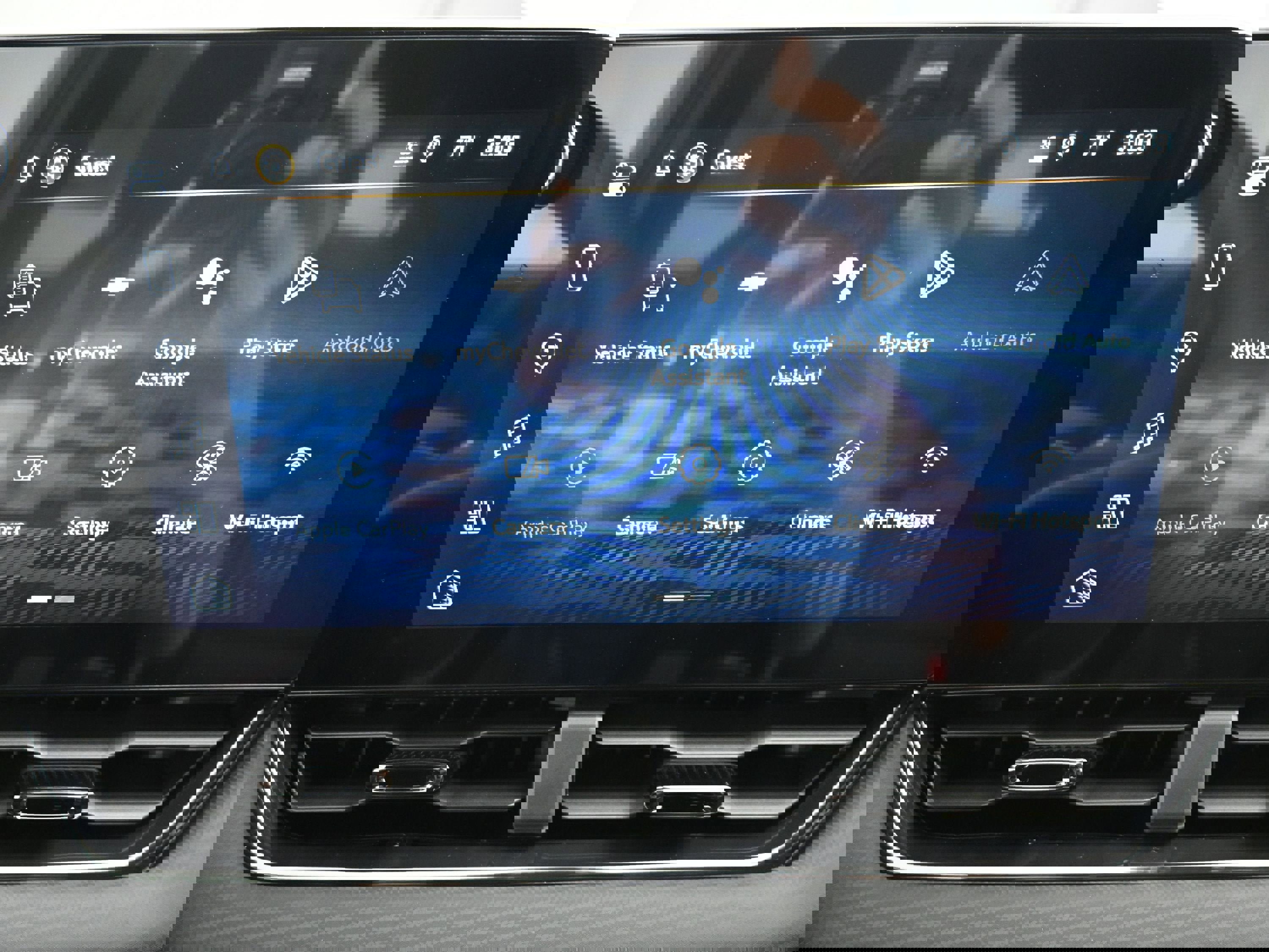 New 2026 Chevrolet Equinox RS w/ Safety and Technology Package image 15