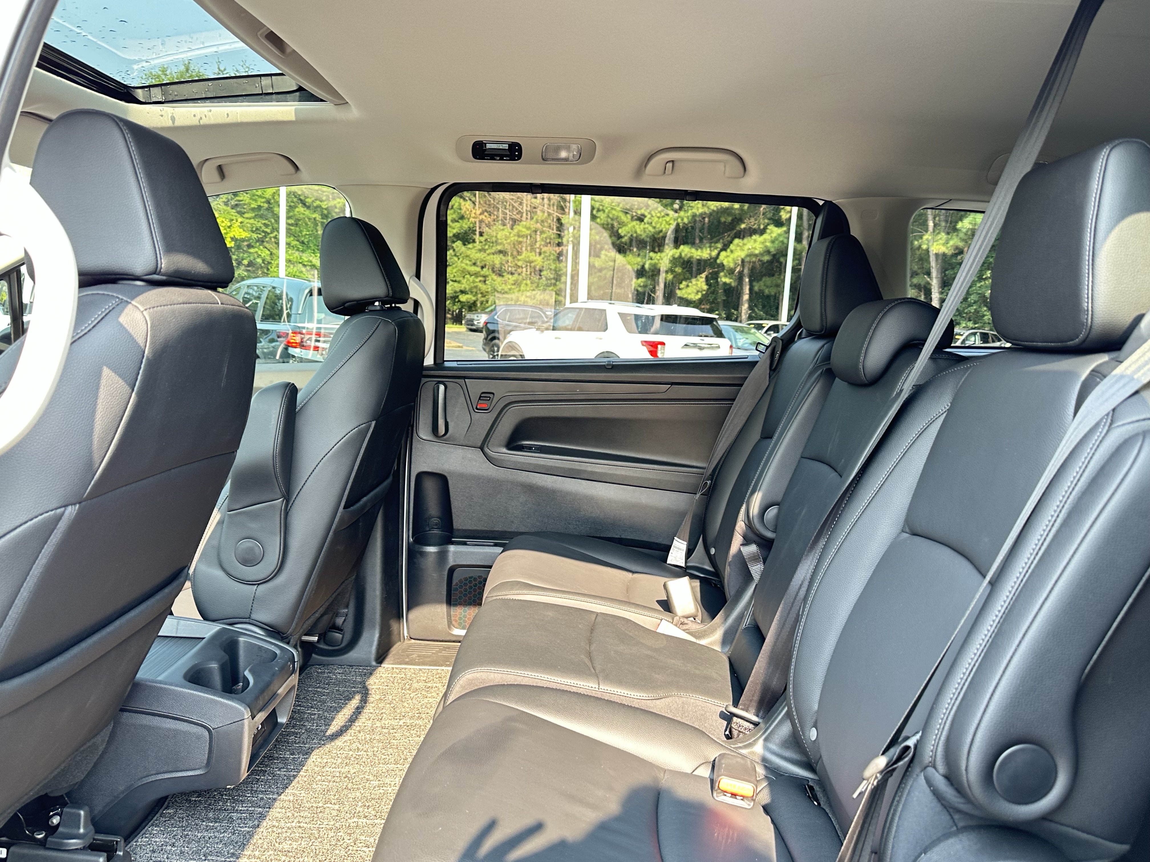 Used 2026 Honda Odyssey EX-L image 9