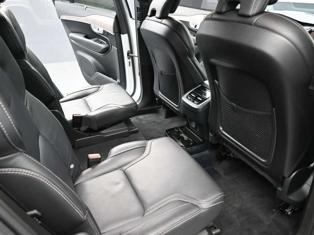 Used 2023 Volvo XC90 B6 Ultimate w/ Protection Package Premier image 21