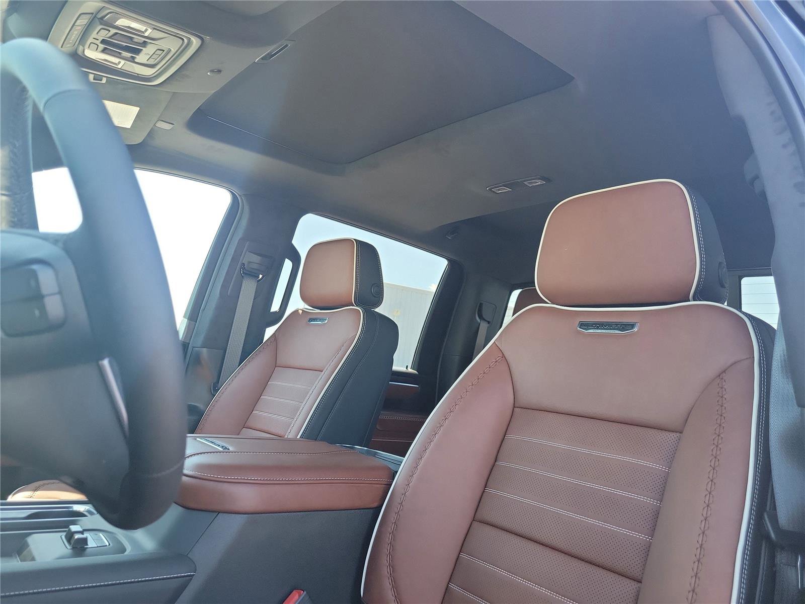 New 2026 GMC Sierra 2500 Denali Ultimate AWD/4WD image 17