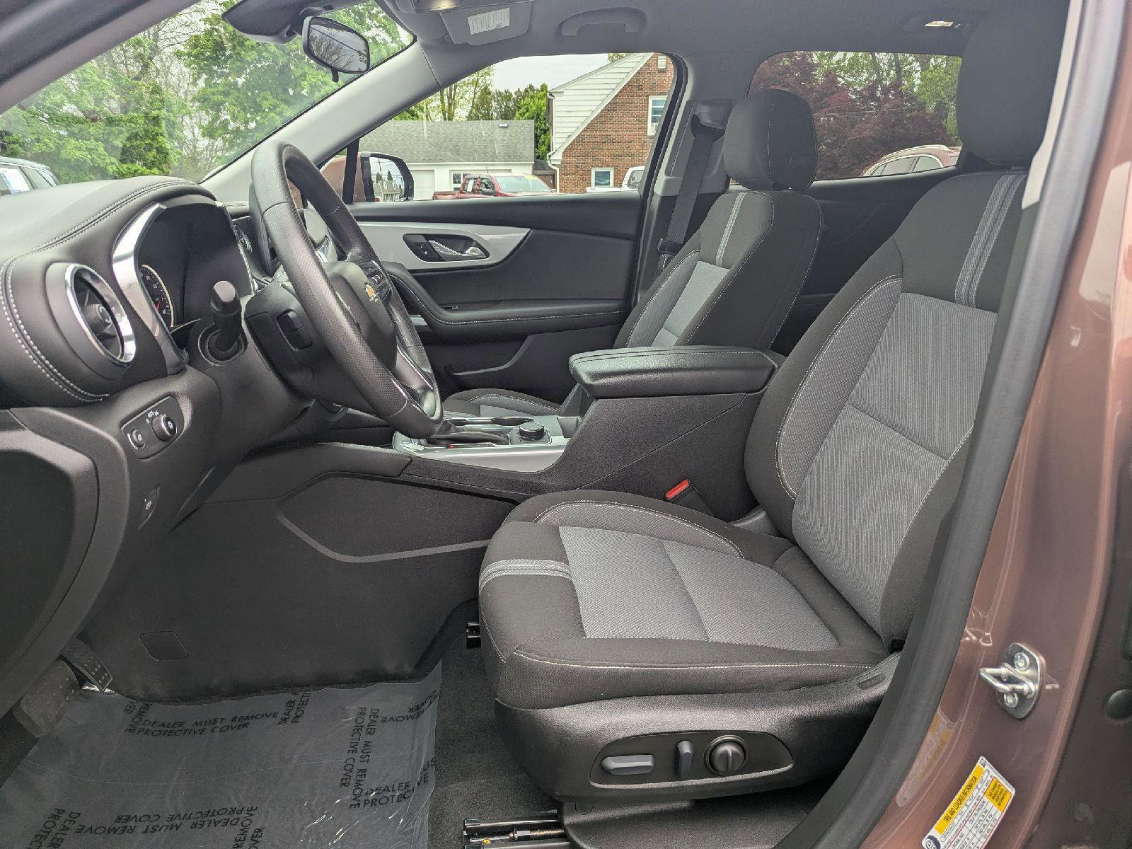 Used 2023 Chevrolet Blazer LT AWD/4WD image 24