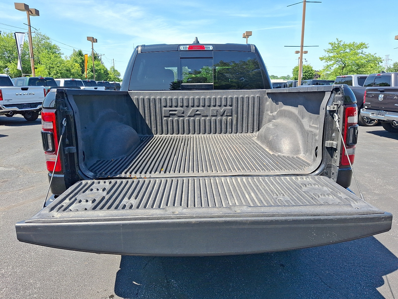 Certified 2024 RAM 1500 Big Horn AWD/4WD image 30