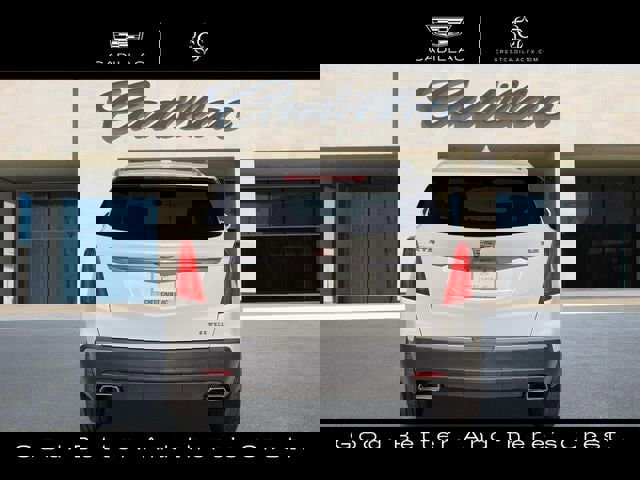 Used 2018 Cadillac XT5 Premium Luxury image 4