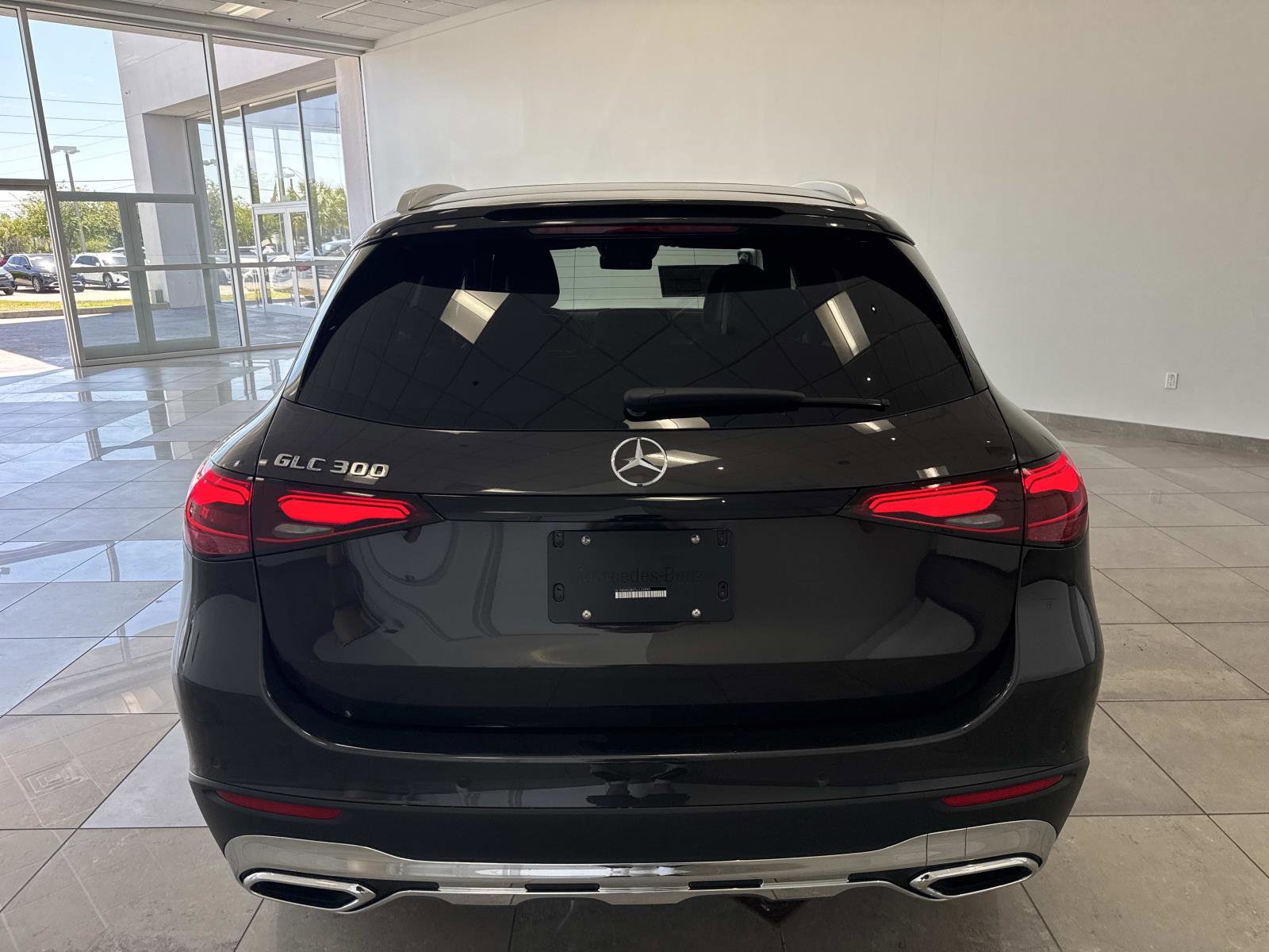 New 2026 Mercedes-Benz GLC 300 image 6