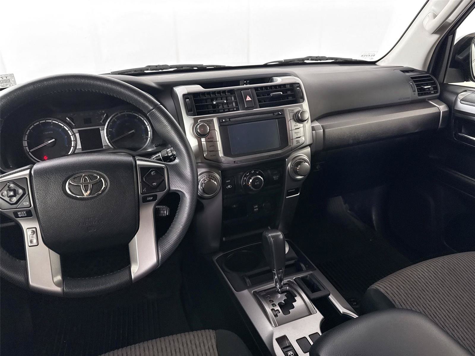 Used 2019 Toyota 4Runner SR5 AWD/4WD image 30