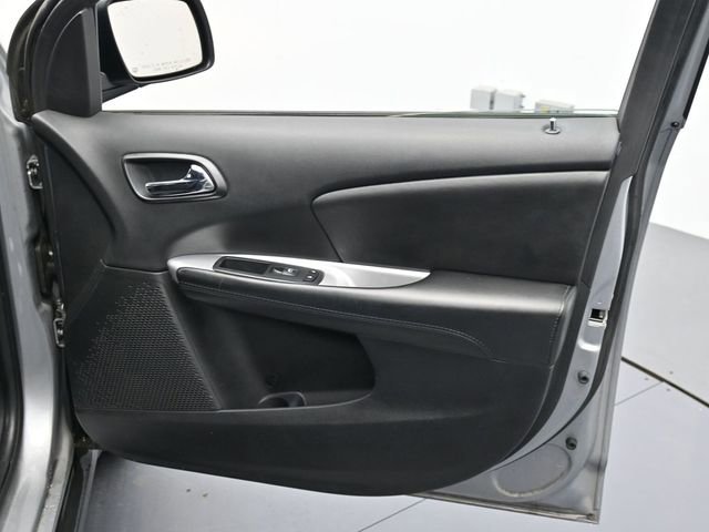 Used 2018 Dodge Journey SE w/ Popular Equipment Group image 30