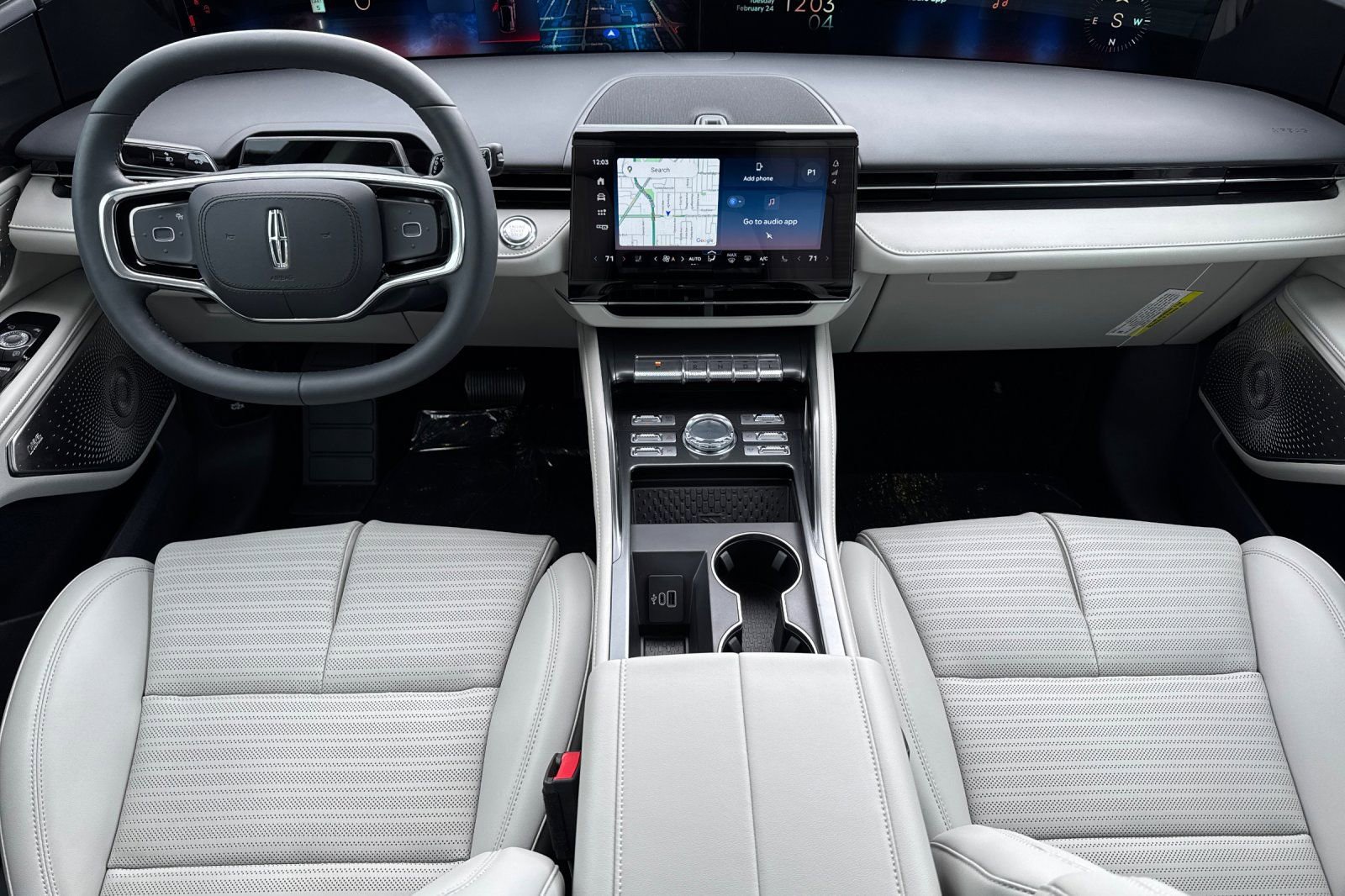 New 2026 Lincoln Nautilus Reserve image 11