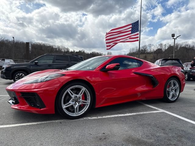 Used 2022 Chevrolet Corvette Stingray Preferred Cpe w/ Engine Appearance Package video 2