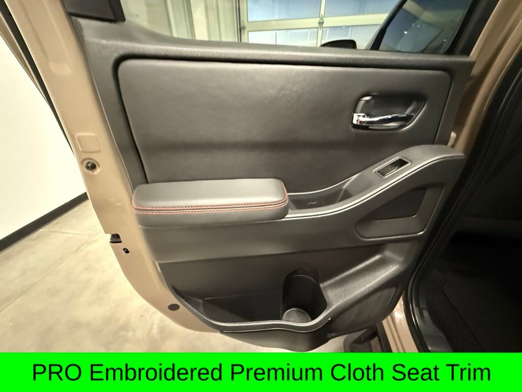 Used 2022 Nissan Frontier PRO-4X w/ Off-Road Protection Package image 13