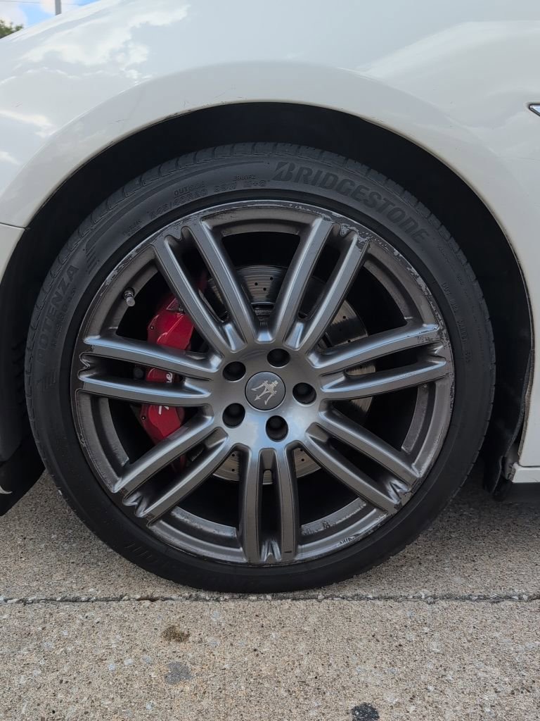 Used 2018 Maserati Ghibli S image 33