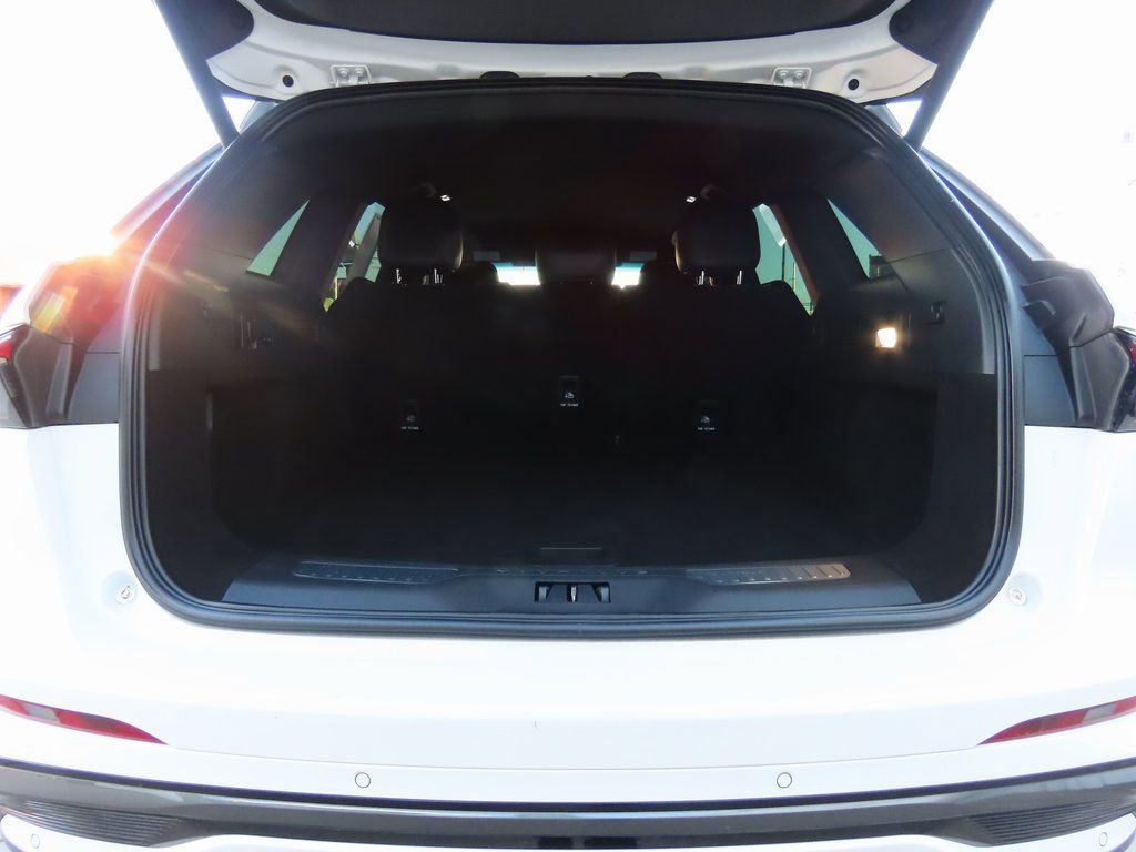 Used 2024 Lincoln Nautilus Reserve w/ Jet Appearance Package (87T) image 18