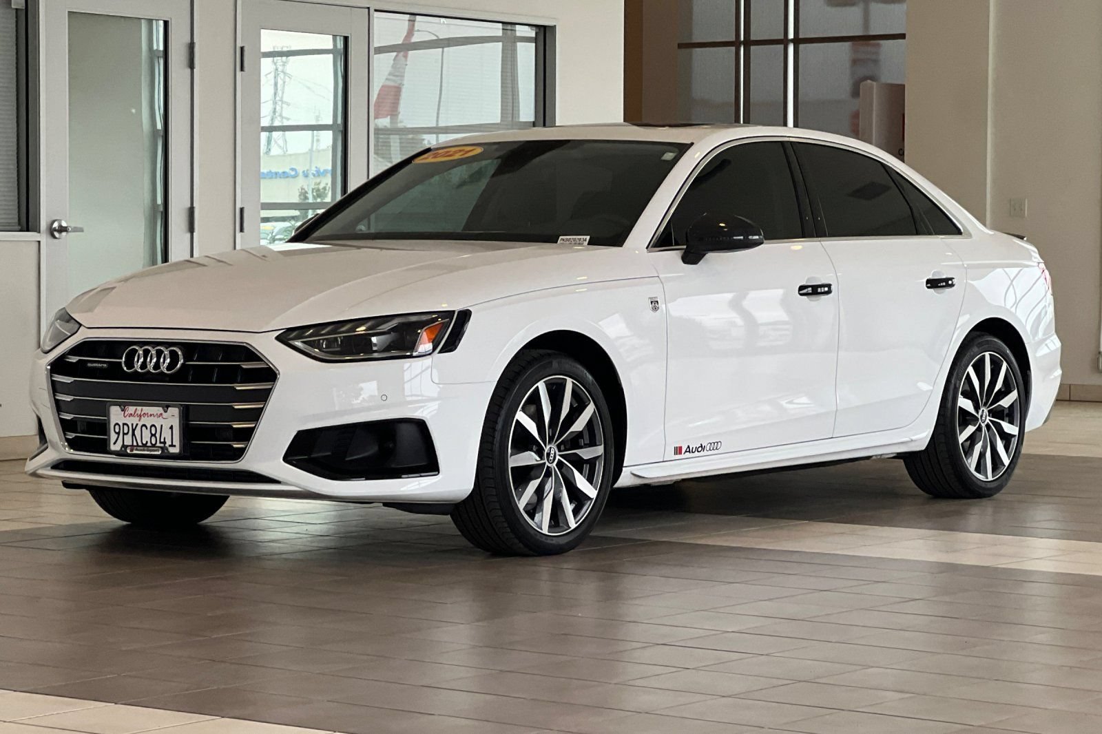 Used 2021 Audi A4 2.0T Premium Plus w/ Premium Plus Package AWD/4WD image 8