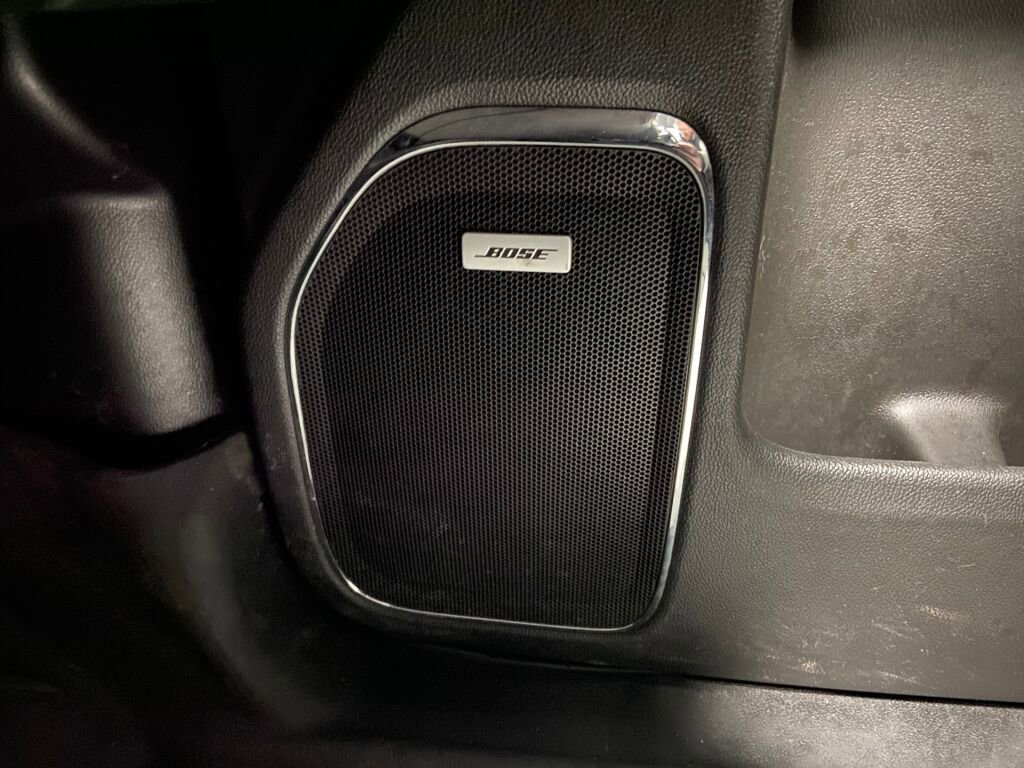 Used 2018 GMC Sierra 1500 SLT w/ SLT Premium Package image 21