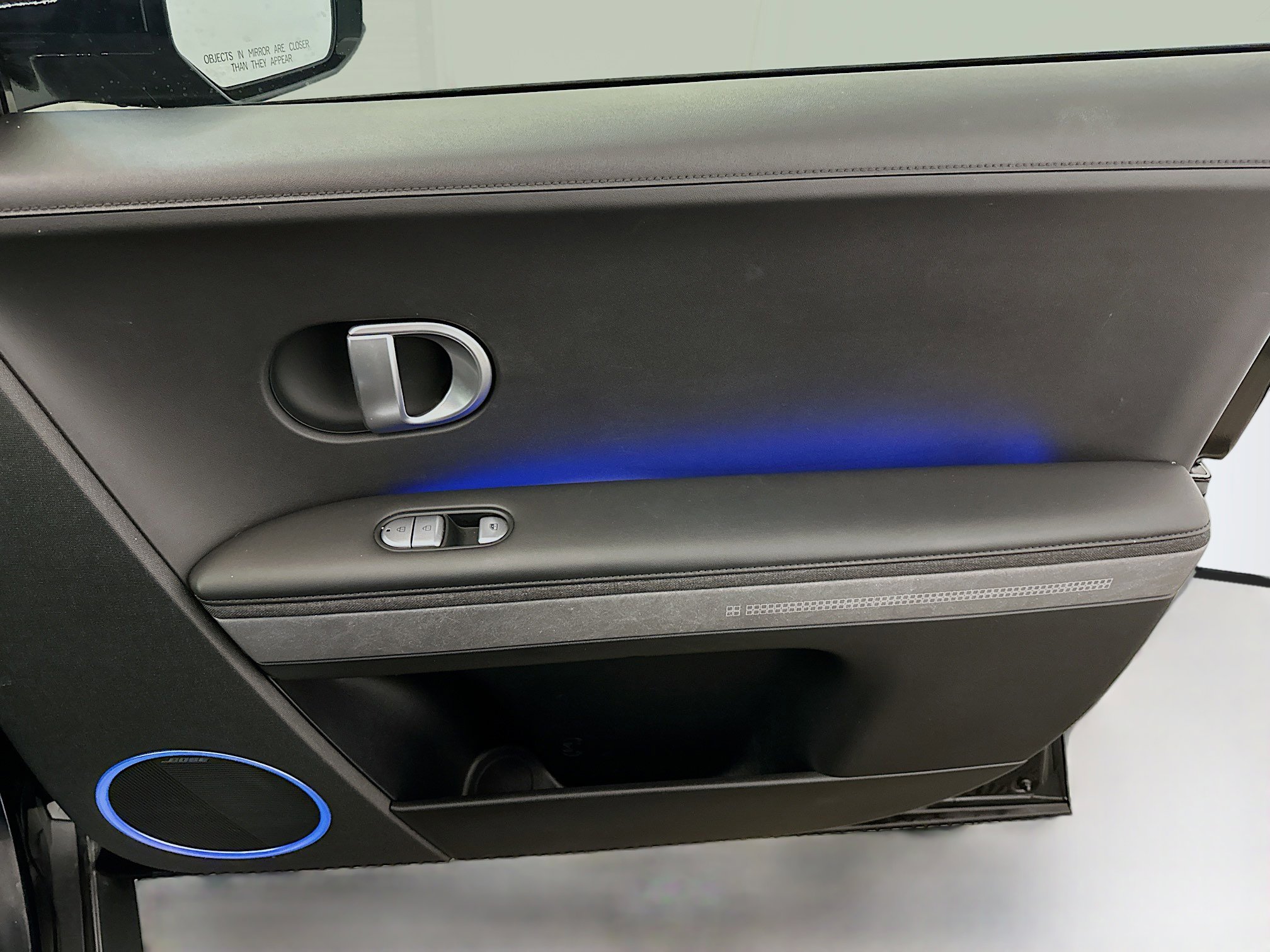 Used 2024 Hyundai Ioniq 5 Limited image 35