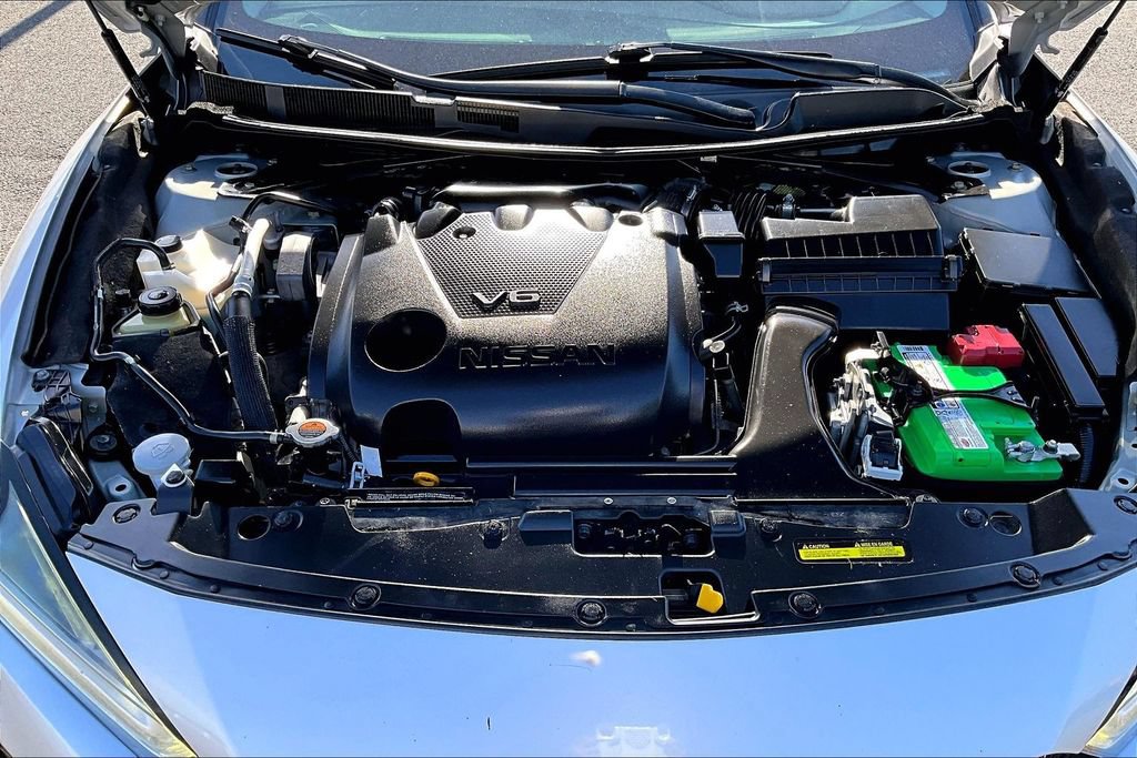 Used 2020 Nissan Maxima 3.5 SV w/ Floor Mat Group FWD image 10