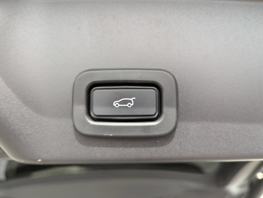 Used 2020 Land Rover Range Rover Evoque SE AWD/4WD image 45
