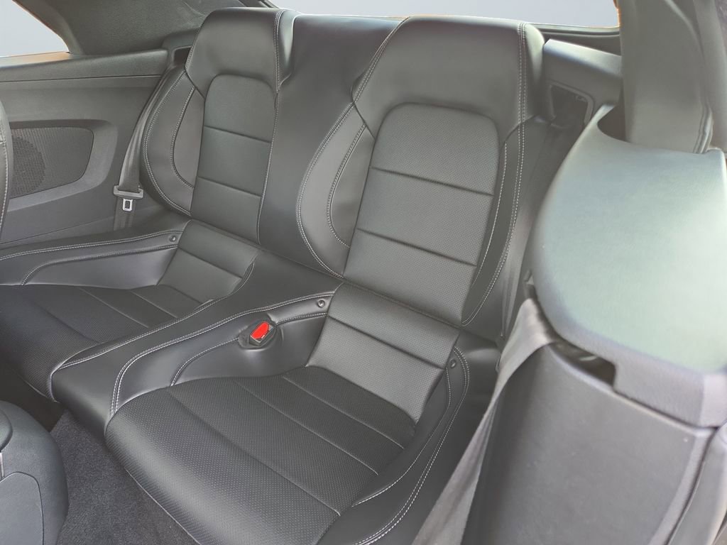 Used 2022 Ford Mustang GT Premium image 13