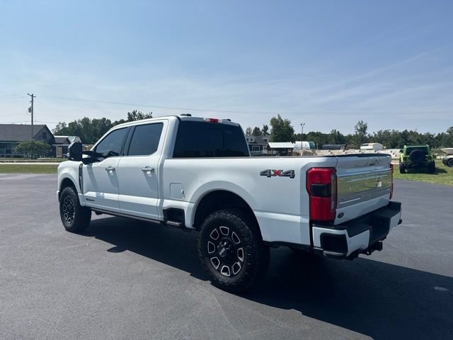 Used 2023 Ford F250 Platinum AWD/4WD image 3