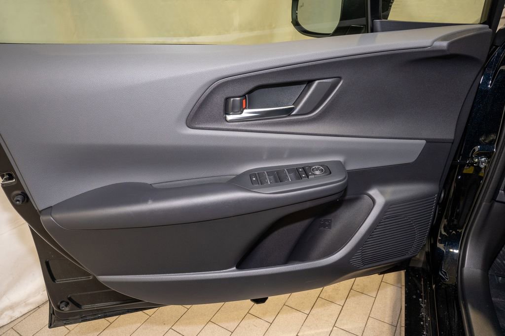 Used 2026 Toyota Prius XLE image 12