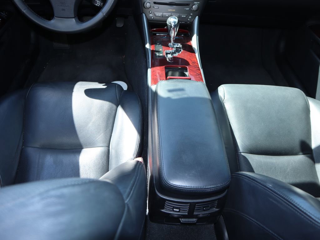 Used 2006 Lexus IS 350 RWD image 8