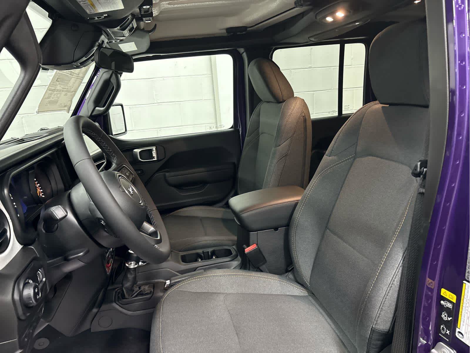 New 2026 Jeep Gladiator Sport AWD/4WD image 13