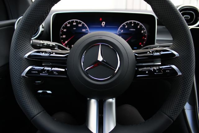 New 2026 Mercedes-Benz GLC 300 4MATIC image 11