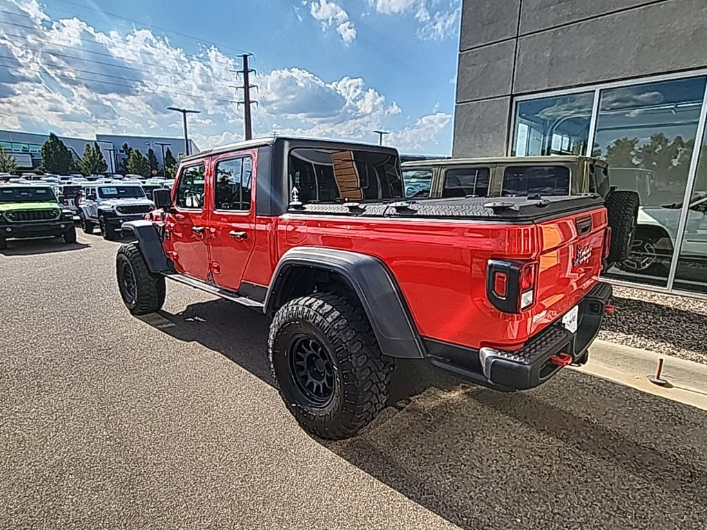 Used 2022 Jeep Gladiator Rubicon w/ Cold Weather Group AWD/4WD image 3