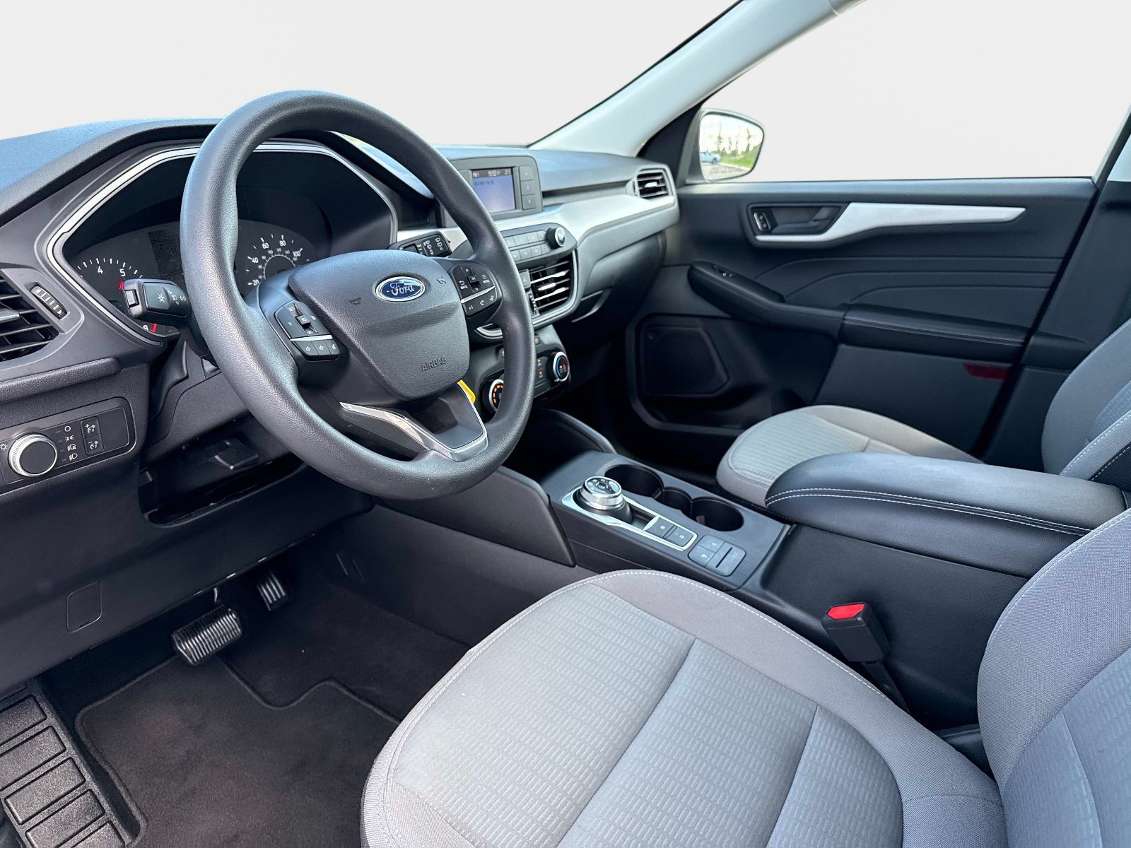 Used 2022 Ford Escape S AWD/4WD image 32