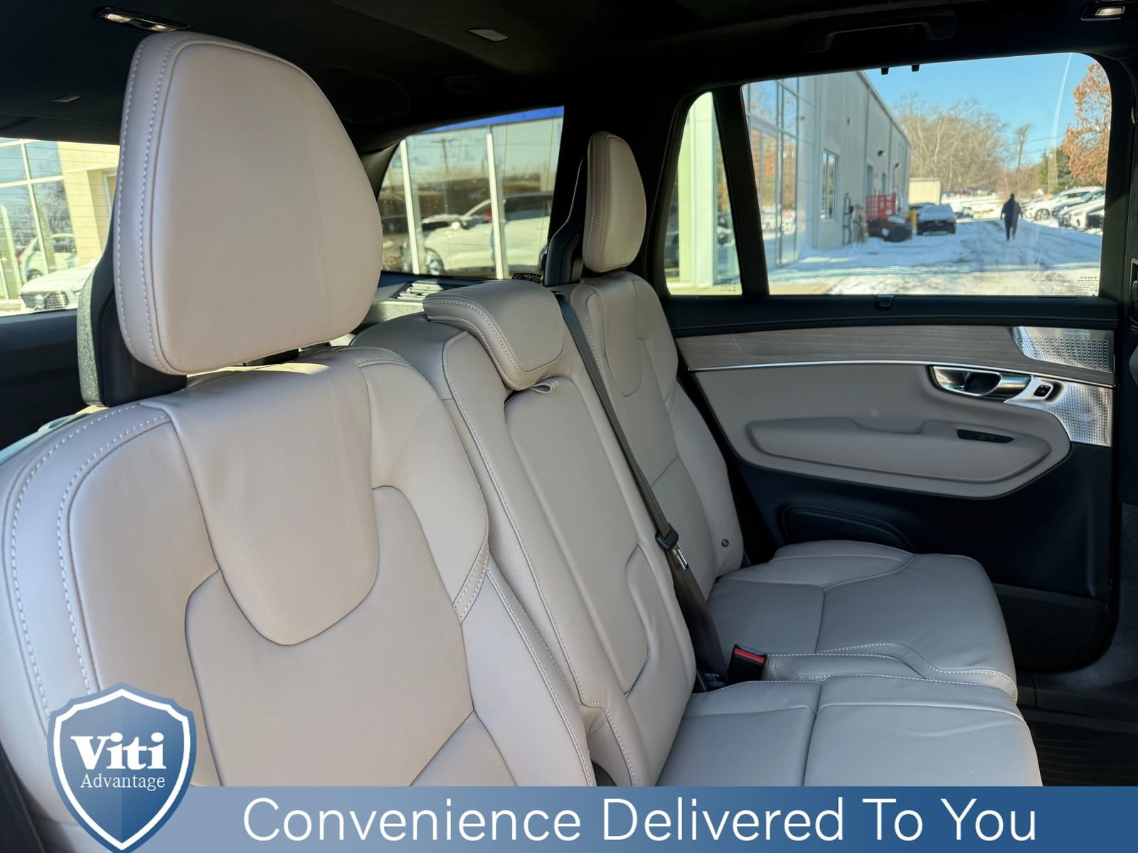 New 2026 Volvo XC90 T8 Ultra w/ Lounge Package image 28