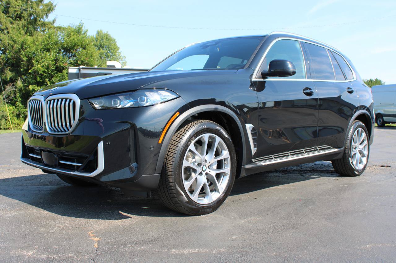 Used 2026 BMW X5 xDrive40i AWD/4WD image 13