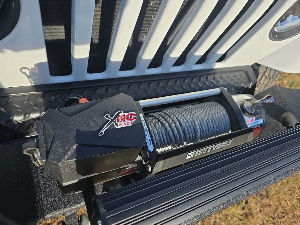 Used 2000 Jeep Wrangler SE image 10