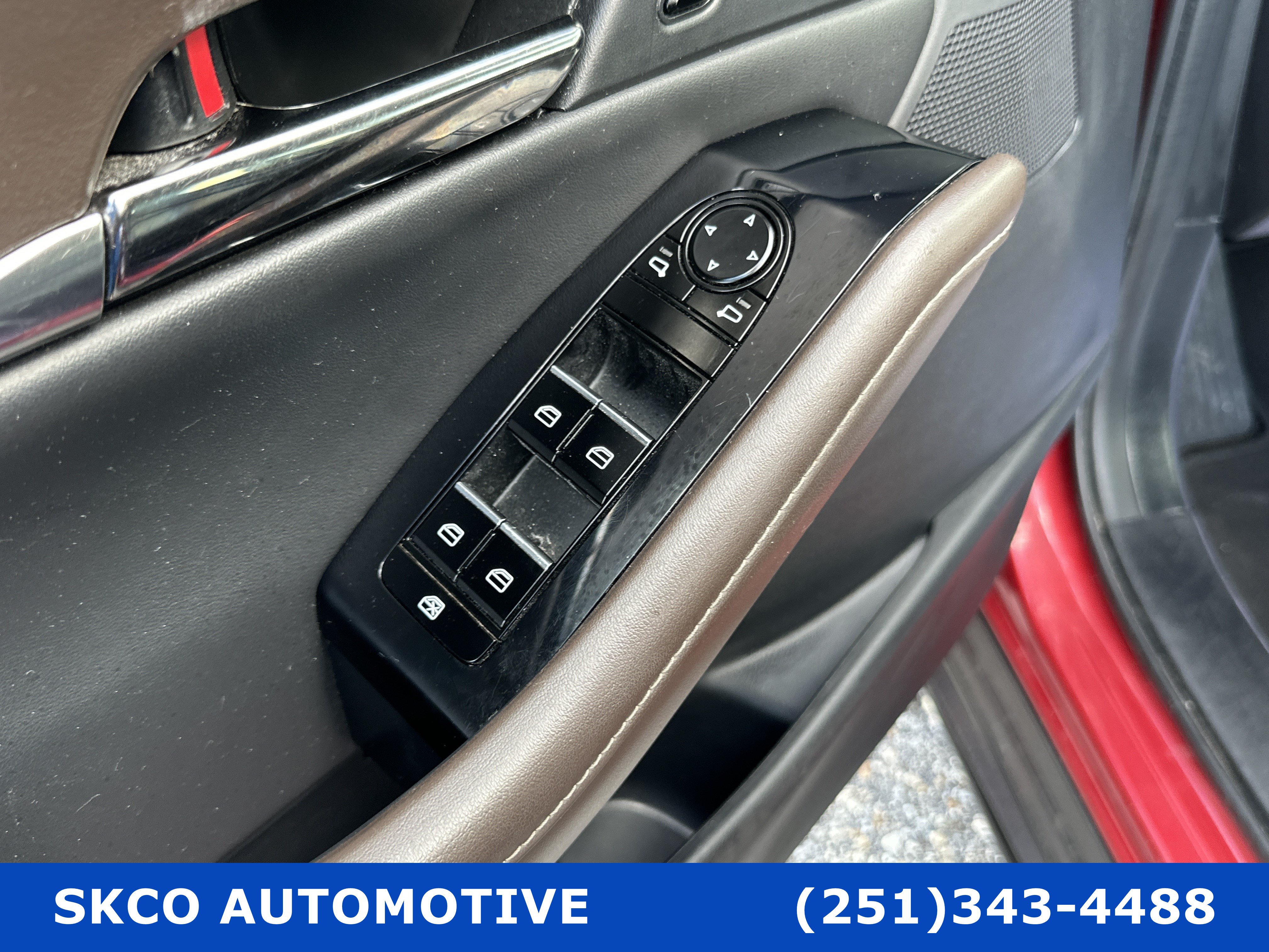 Used 2023 MAZDA CX-30 AWD 2.5 S w/ Premium Package image 22