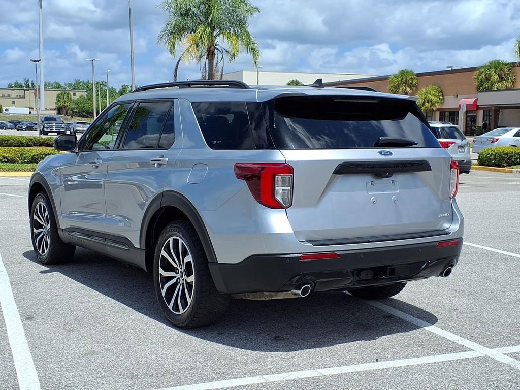 Used 2023 Ford Explorer ST-Line w/ Class IV Trailer Tow Package AWD/4WD image 5