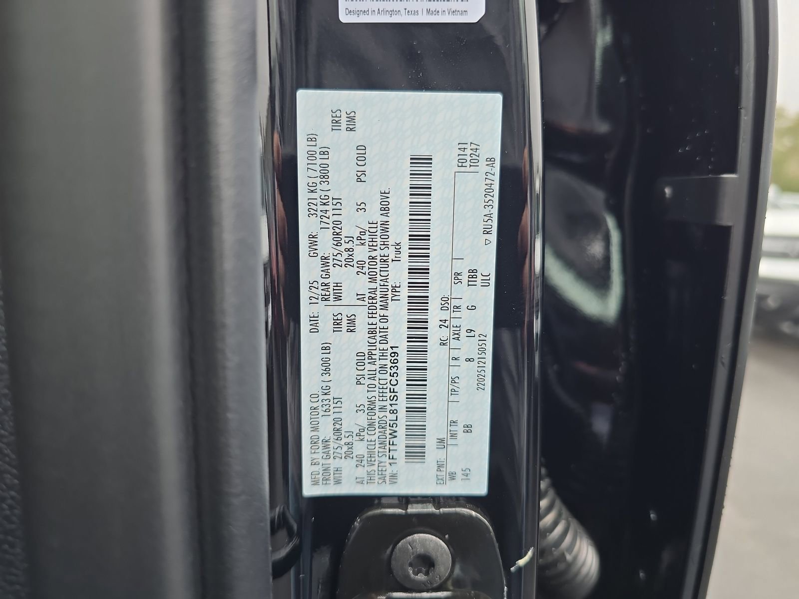 New 2025 Ford F150 Lariat w/ Equipment Group 502A High image 29