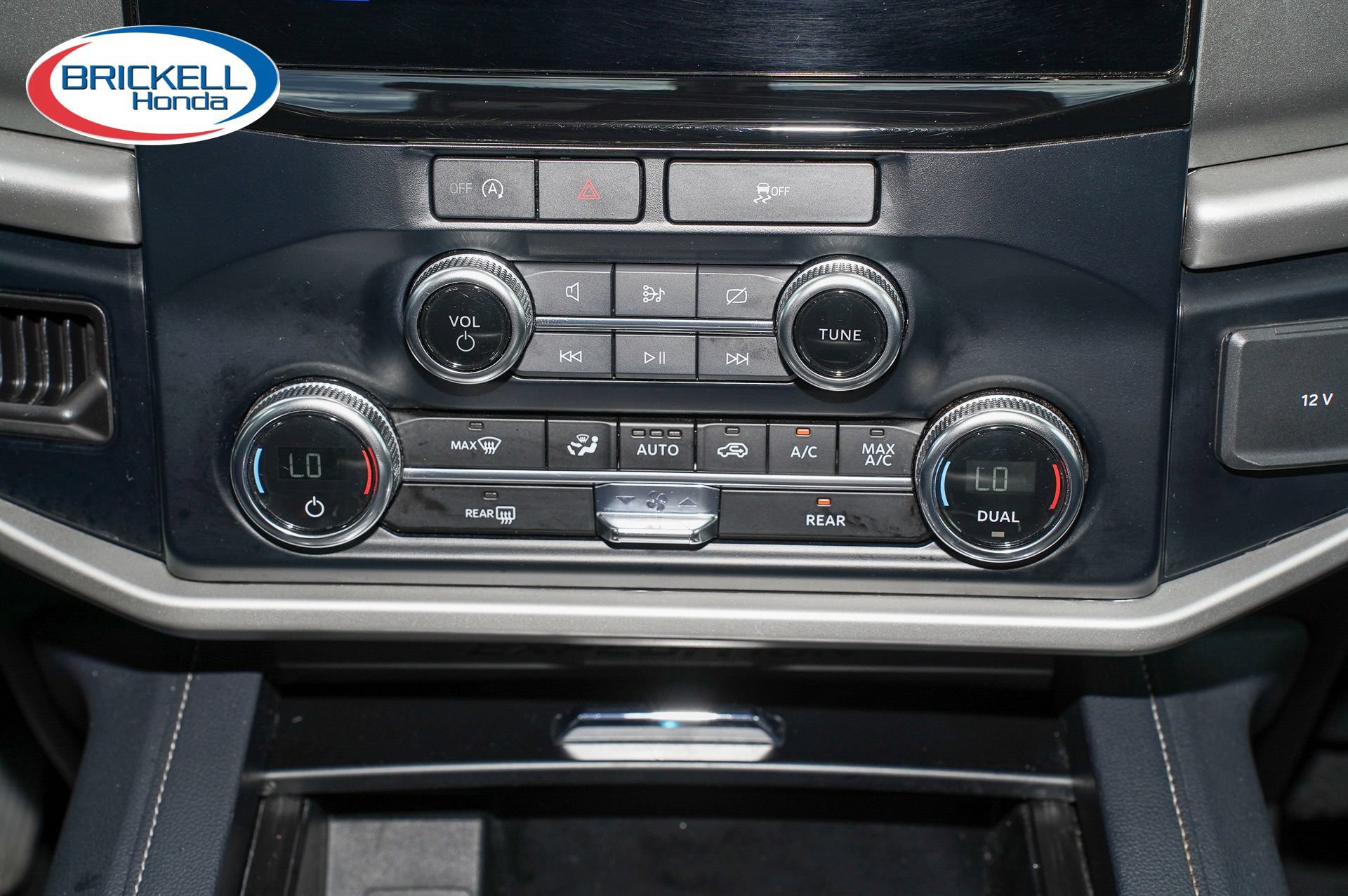 Used 2024 Ford Expedition Max XLT RWD image 25