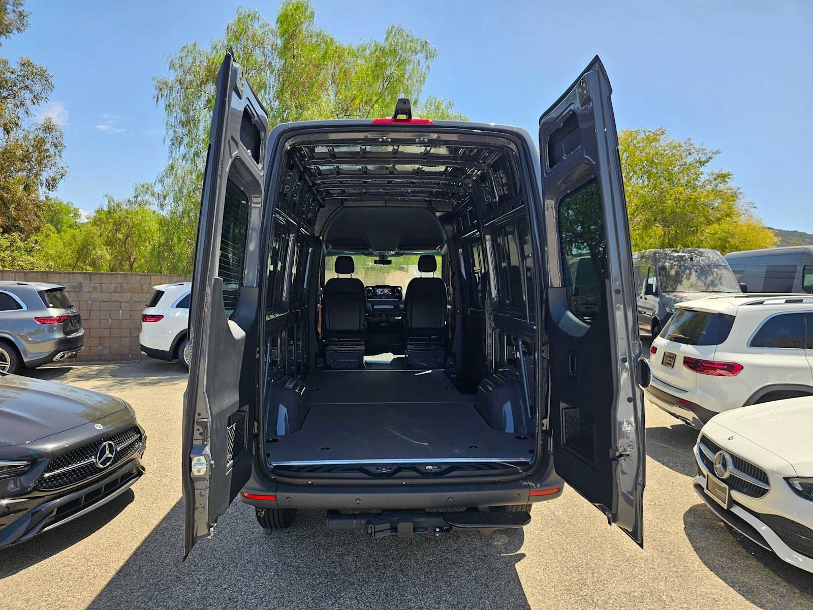New 2026 Mercedes-Benz Sprinter 2500 image 17
